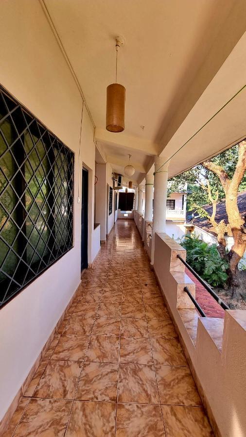 Garden Villa Vagator Ngoại thất bức ảnh